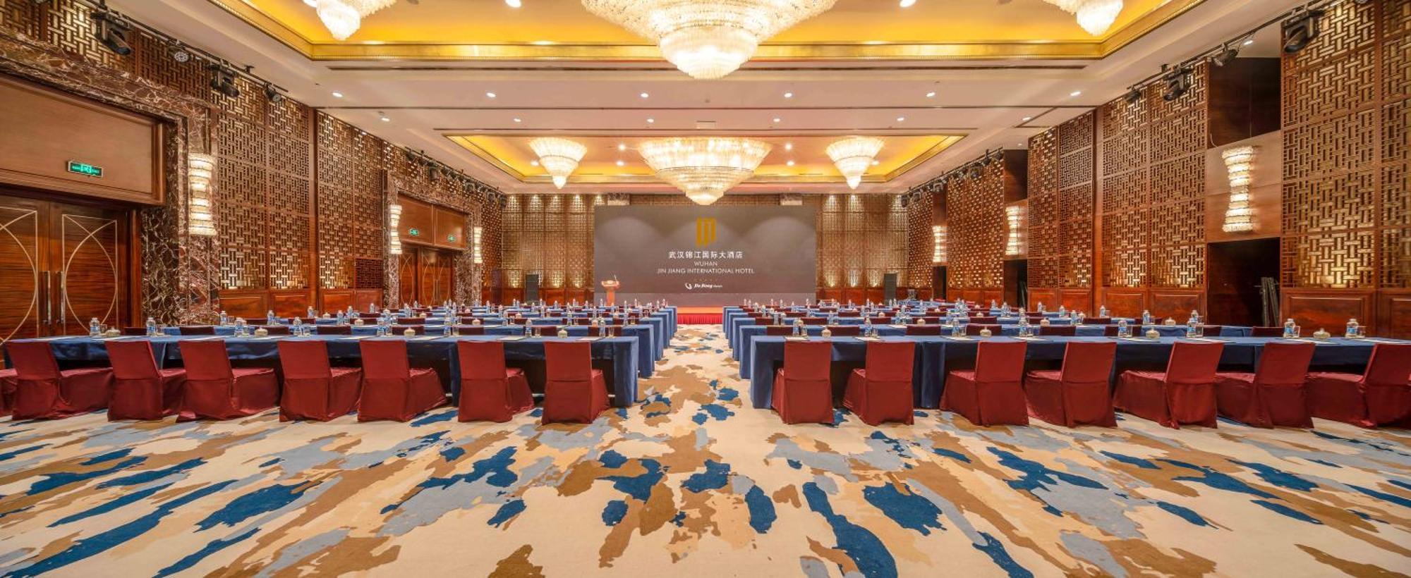 Wuhan Jin Jiang International Hotel Exterior photo